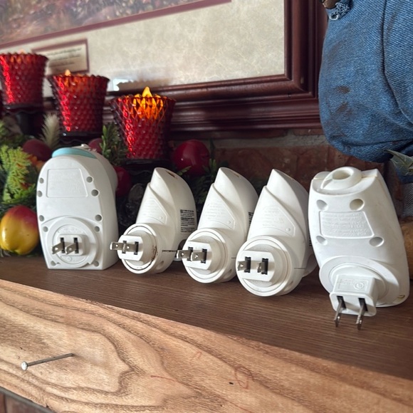 Glade Plug in Fan Double Lasting Impressions Scented Oil Warmers Bundle of 5 - Picture 8 of 8